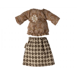 Oma Maus Kleidung /Blouse and skirt for grandma mouse, Maileg