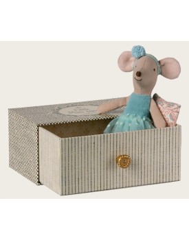 Tanzmaus im Tagesbett, Kleine Schwester