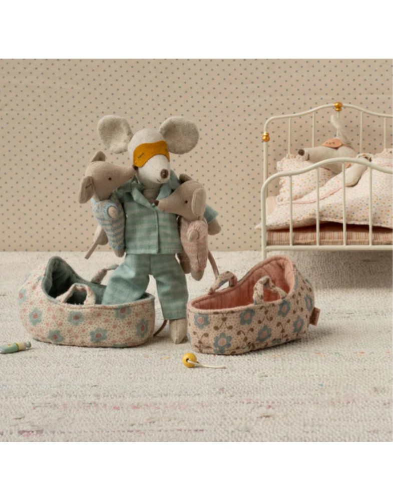 Babymaus in Tragetasche - Rose Babymaus in Tragetasche - Rose