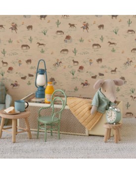 Kleiner Bruder Maus in Streichholzschachtel